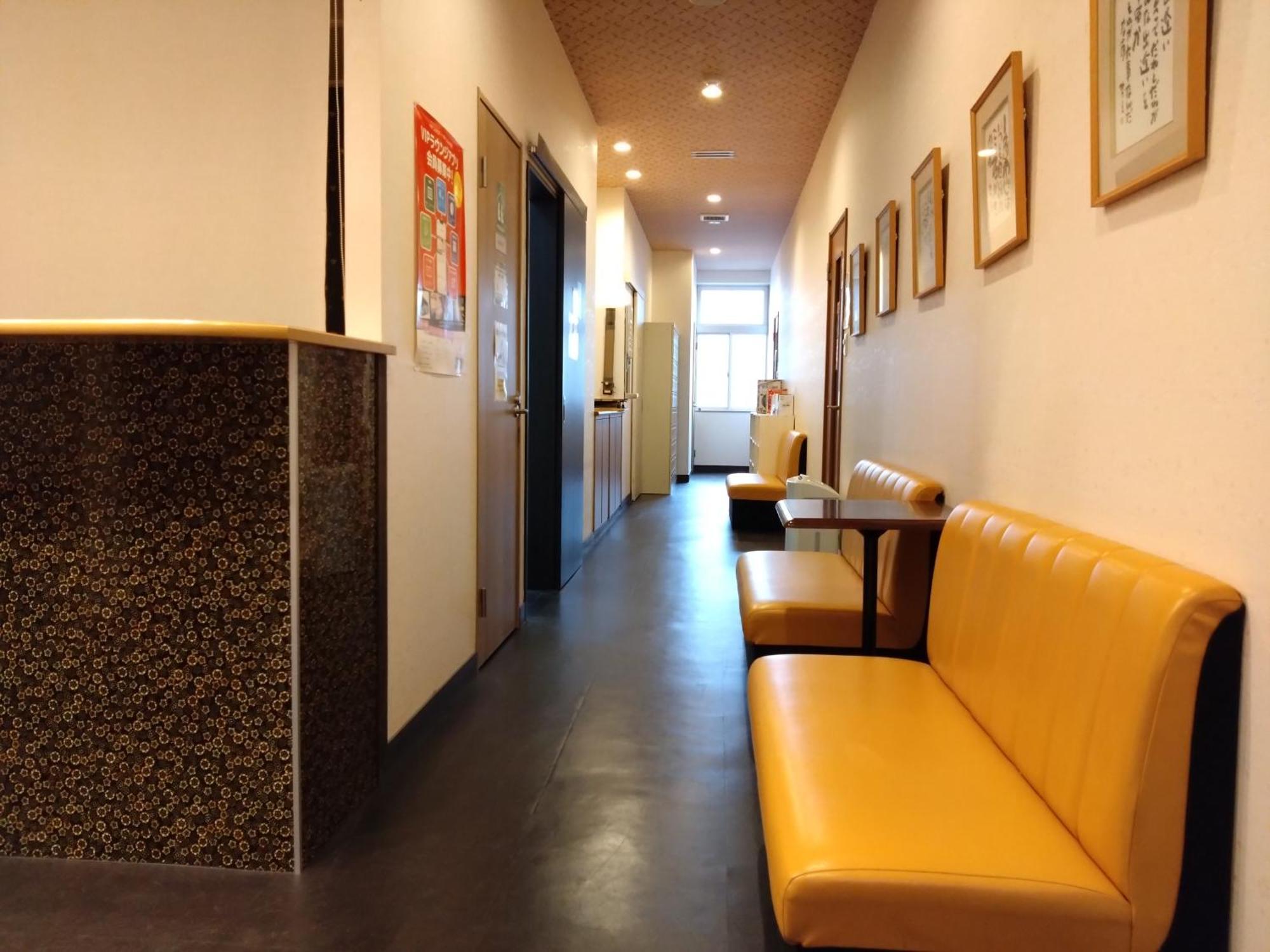 Cafe&Hostel Kimi To Ichigo Osaka Buitenkant foto